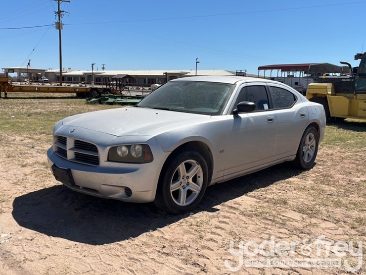 2008-dodge-charger-image-1