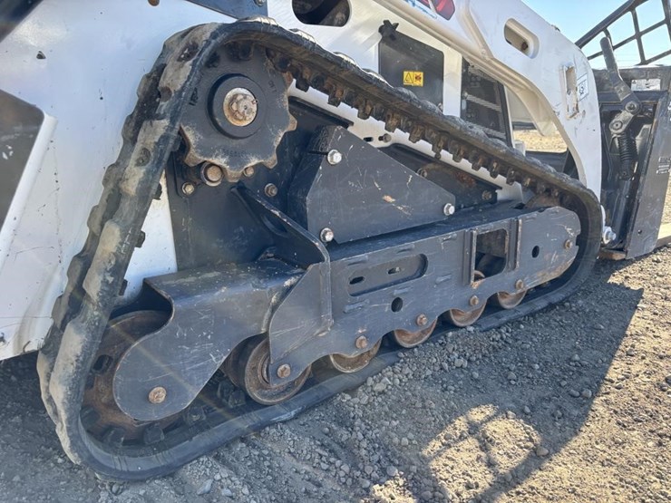 2023-bobcat-mt100-image-18
