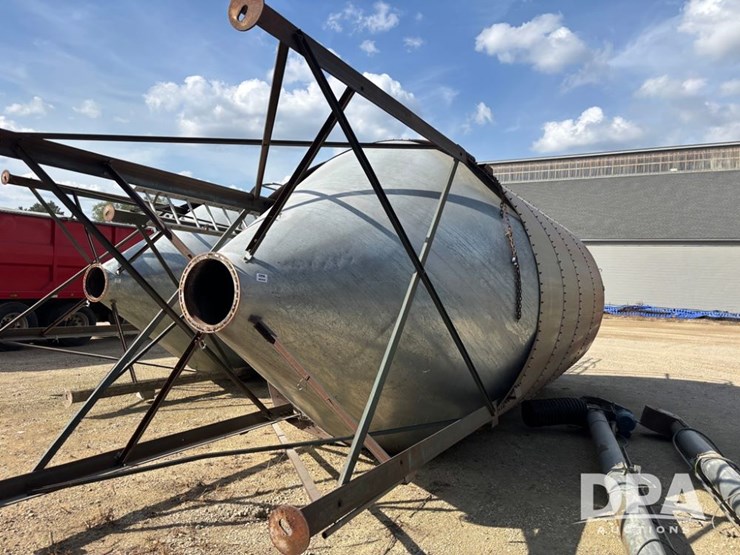 hopper-bin-(dr12315)-image-1