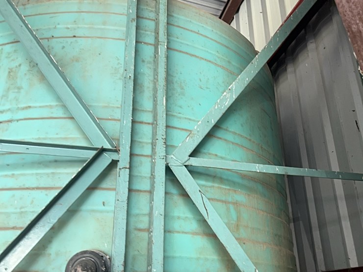 1500-gallon-tank-image-8