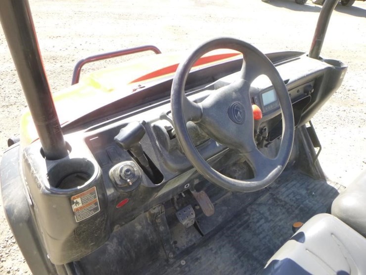2022-kubota-rtv-x900-image-13