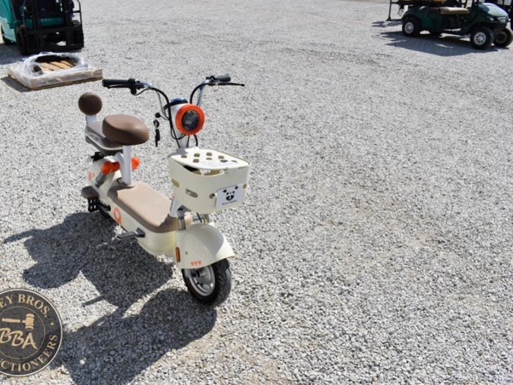 electric-scooter-with-front-basket-and-rear-seat-image-11