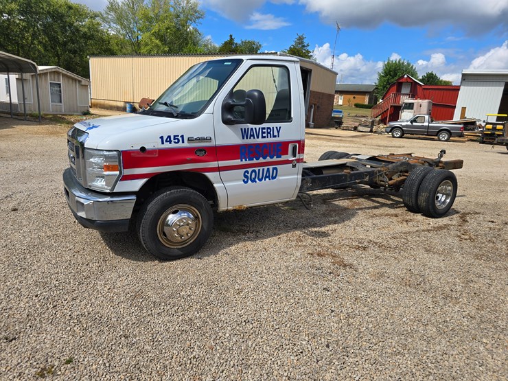 2008-ford-e450-image-4