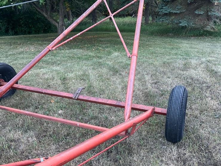 10-x-61-westfield-auger-with-mechanical-swing--hopper-image-7