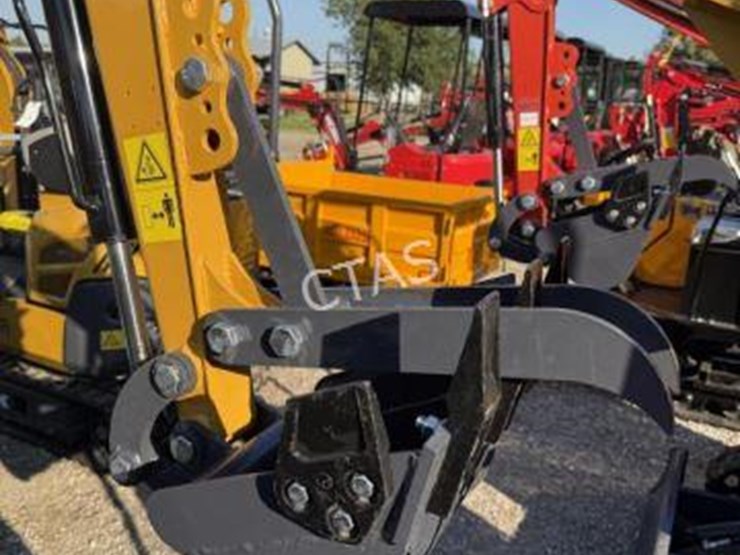 #57-•-mini-excavator--gas---model:-mx12rx-image-7