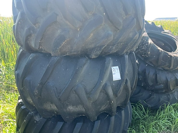 (3)-30.5/32-combine-tires,-decent-tires-image-6