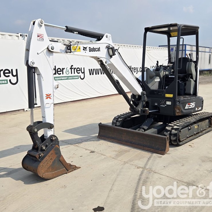2021 BOBCAT E35