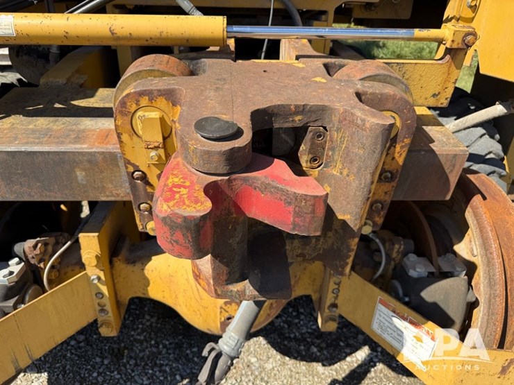 trackmobile-tm3050-railcar-mover-(np6170)-image-33