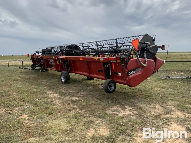 2014-case-ih-3152-image-5