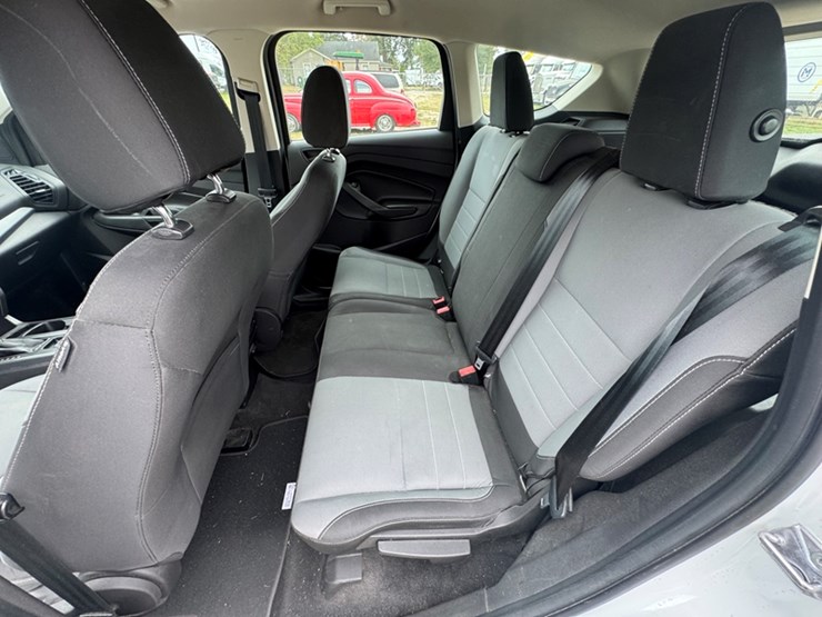2017-ford-escape-image-6