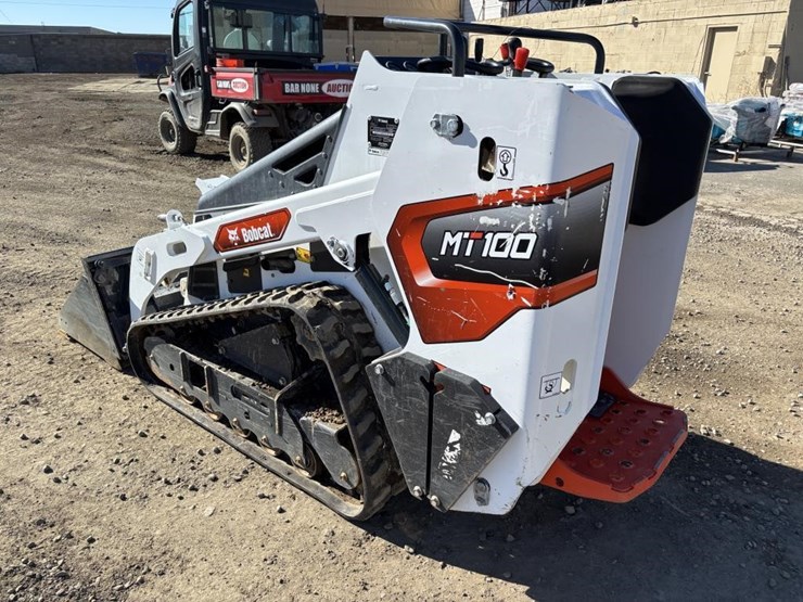 2023-bobcat-mt100-image-4