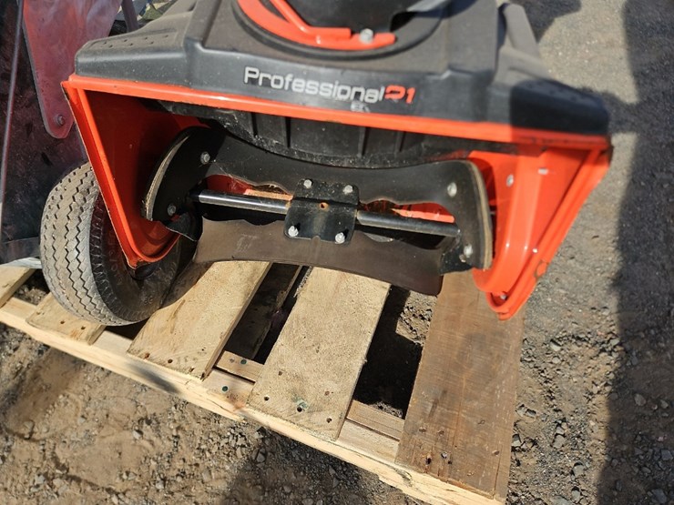 ariens-snow-thrower,-image-5