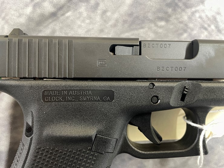 #4028-•-glock-20-gen-4,-sn:-bzct007-image-12