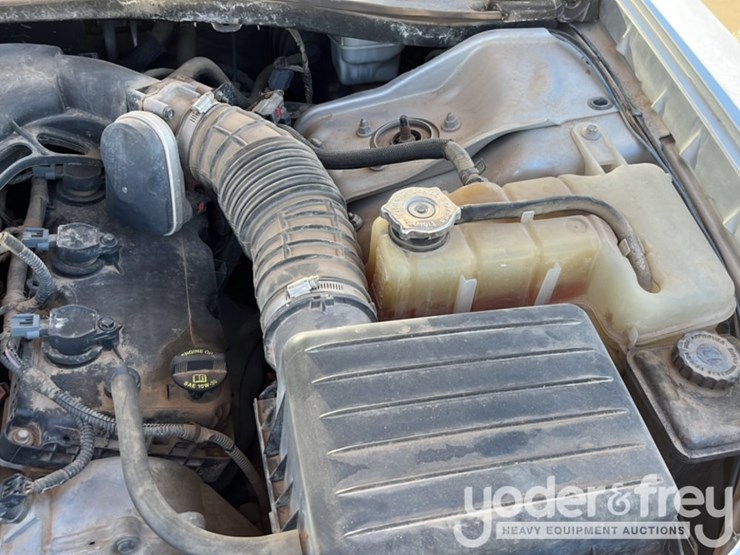 2008-dodge-charger-image-33