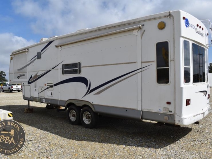 2003-holiday-rambler-presidential-34rlt-39714-image-3