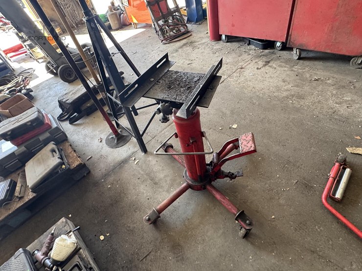 hydraulic-underhoist-transmission-jack-w/foot-peda-hydraulic-underhoist-transmission-jack-w/foot-peda-image-3
