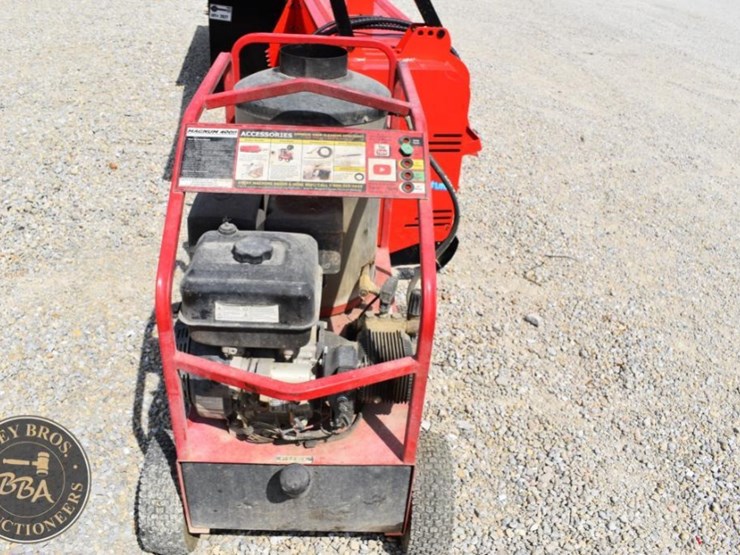 magnum-4000-series-gold-pressure-washer---15-hp,-4000-psi-image-2