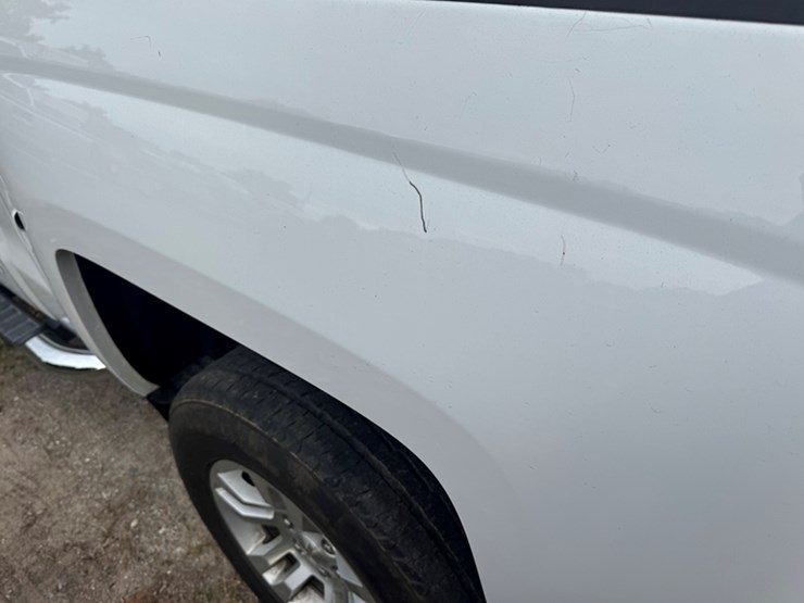 2018-chevrolet-silverado-1500-lt-image-6