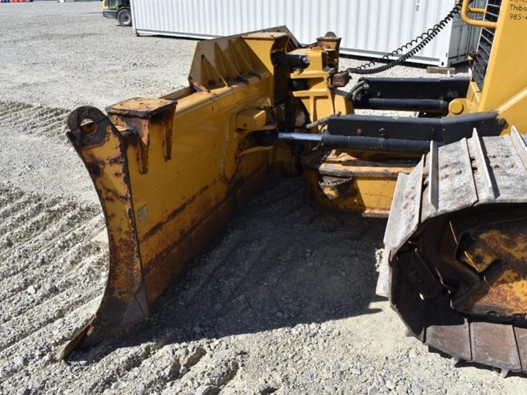 2020-caterpillar-d6n-lgp-image-78