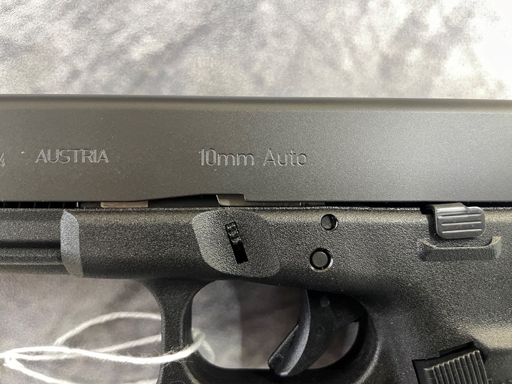#4028-•-glock-20-gen-4,-sn:-bzct007-image-6