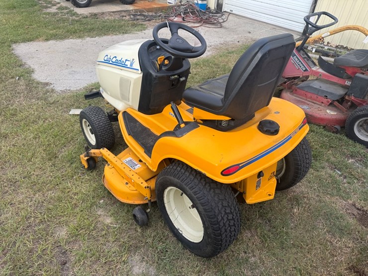 cub-cadet-2518-image-4