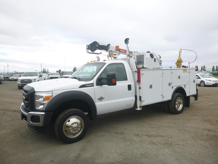 2015-ford-f550-image-1