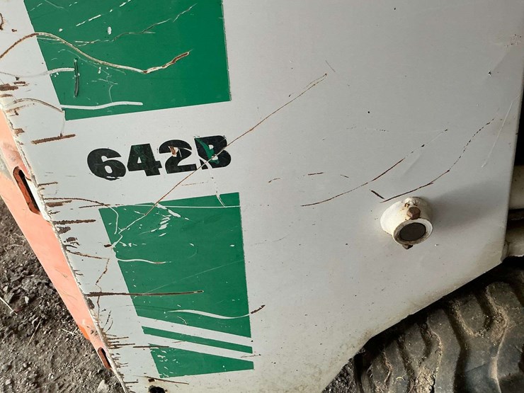 bobcat-642b-image-8