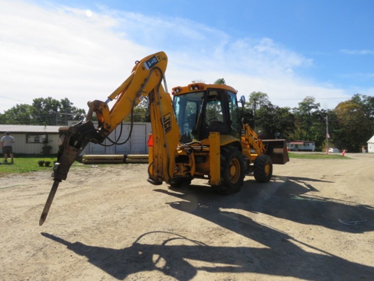 2003-jcb-214-image-1