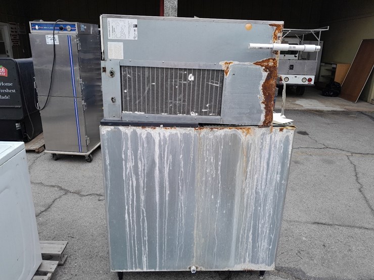 lot#-619-hoshizaki-ice-maker-image-3