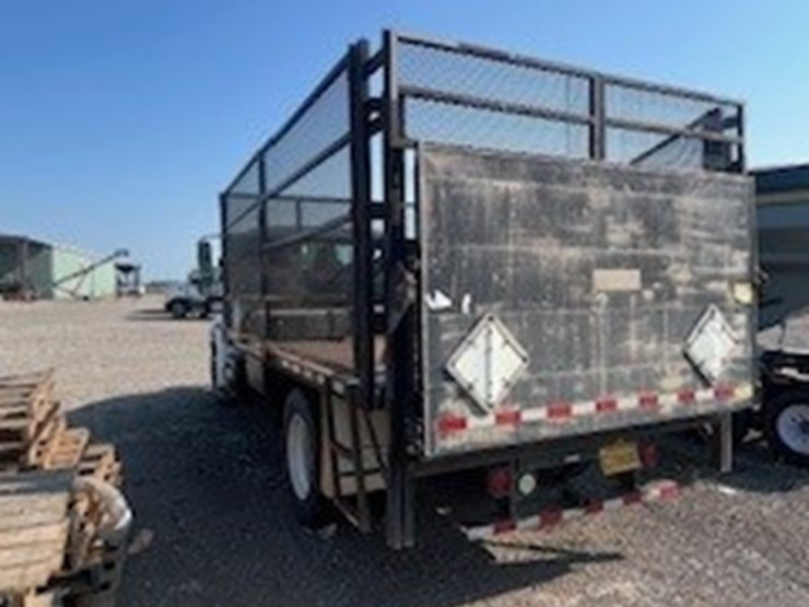 2005-international-flatbed-truck-(dr12231-unit-1484)-image-4