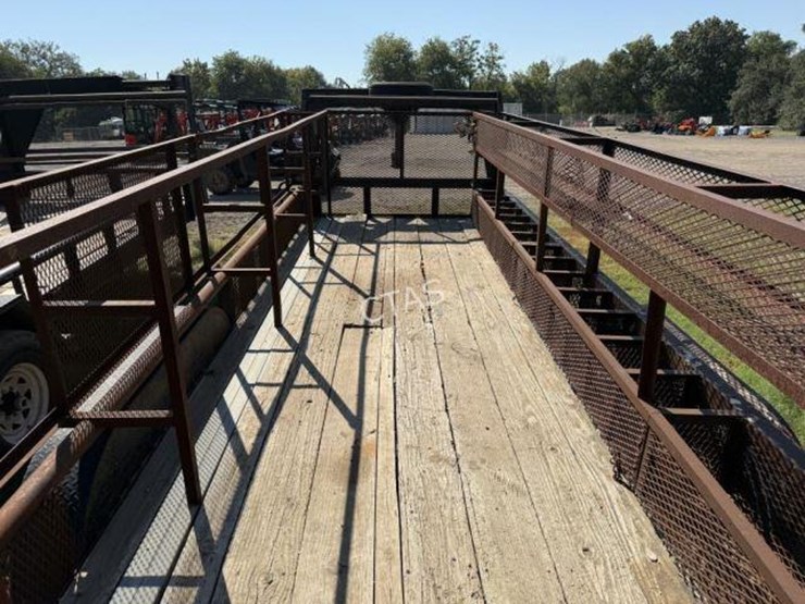 #202-•-2012-centex-25'-gooseneck-trailer-image-12