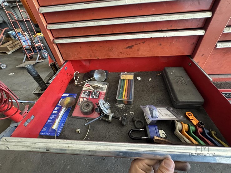 matco-rolling-tool-box-w/sktools-top-chest--fully-matco-rolling-tool-box-w/sktools-top-chest--fully-image-12