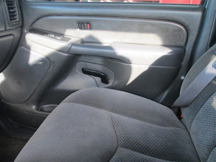 2007-chevrolet-2500hd-image-26