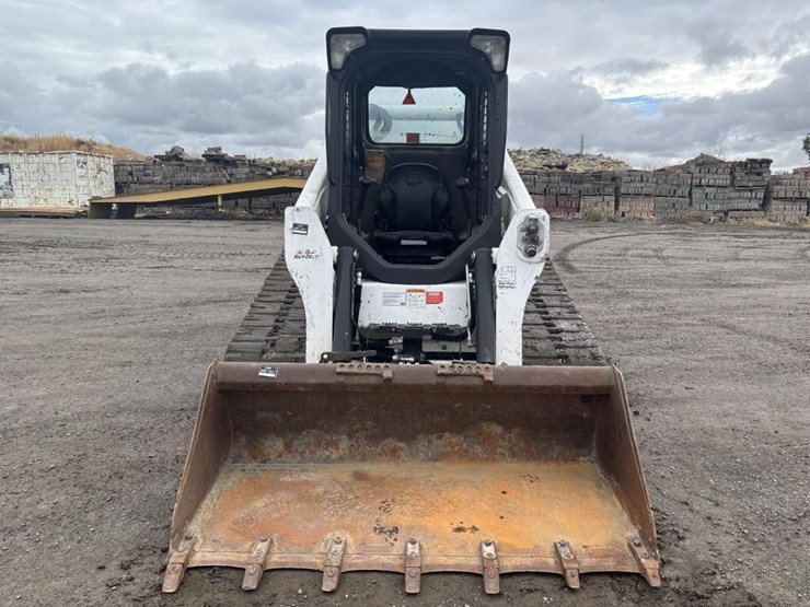 2021-bobcat-t770-image-6