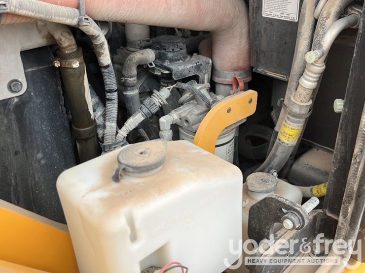 2019-hyundai-70d-image-31