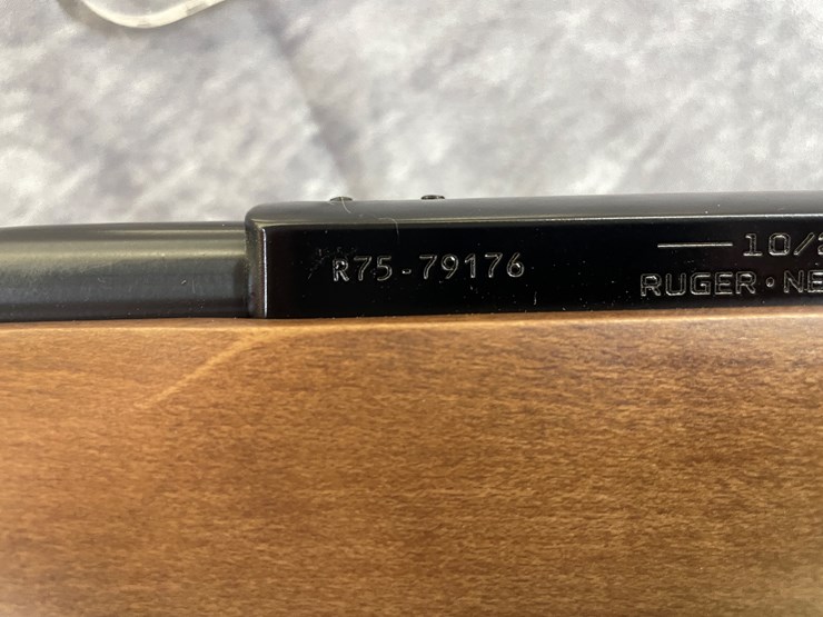 #4045-•-ruger-10/22-75th-anniversary,-sn:-r75-79176-image-9