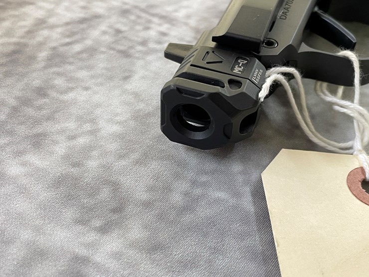 #4005-•-beretta-30x-tomcat,-sn:-daa702513x-image-8
