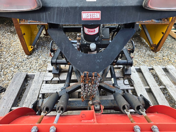 #21091-•-western-7-foot-6-inch-pro-plow-image-6