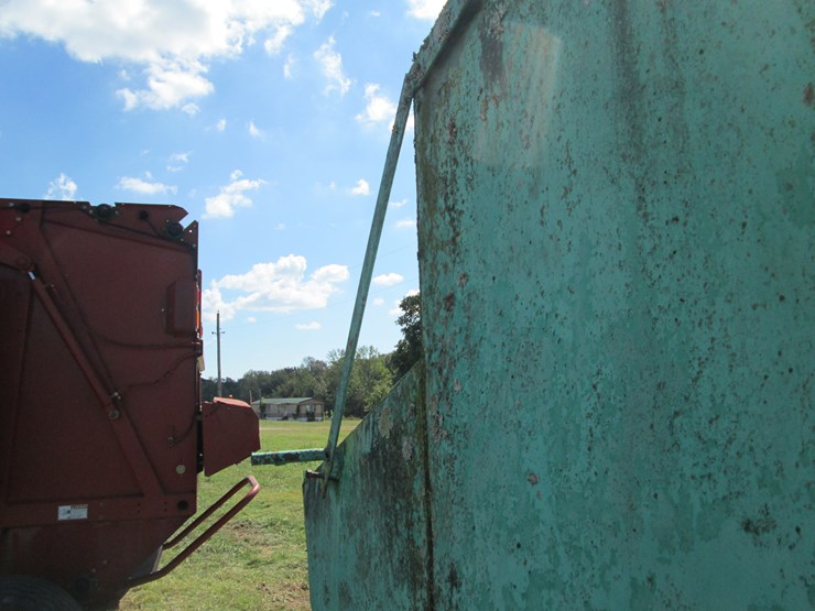 #29248-•-12-ton-bulk-feeder-image-14