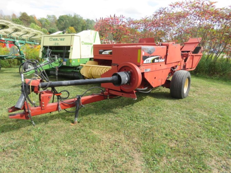 new-holland-575-image-2