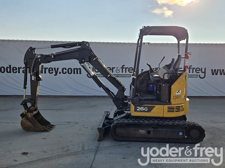 2022-deere-26g-image-2