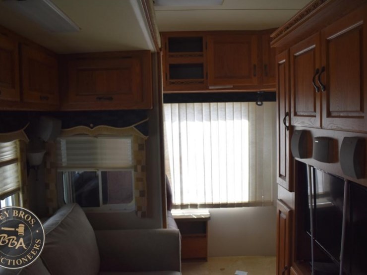 2003-holiday-rambler-presidential-34rlt-39714-image-28