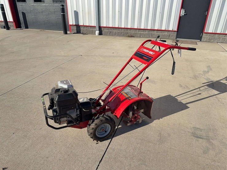troybilt-walk-behind-rototiller-image-1