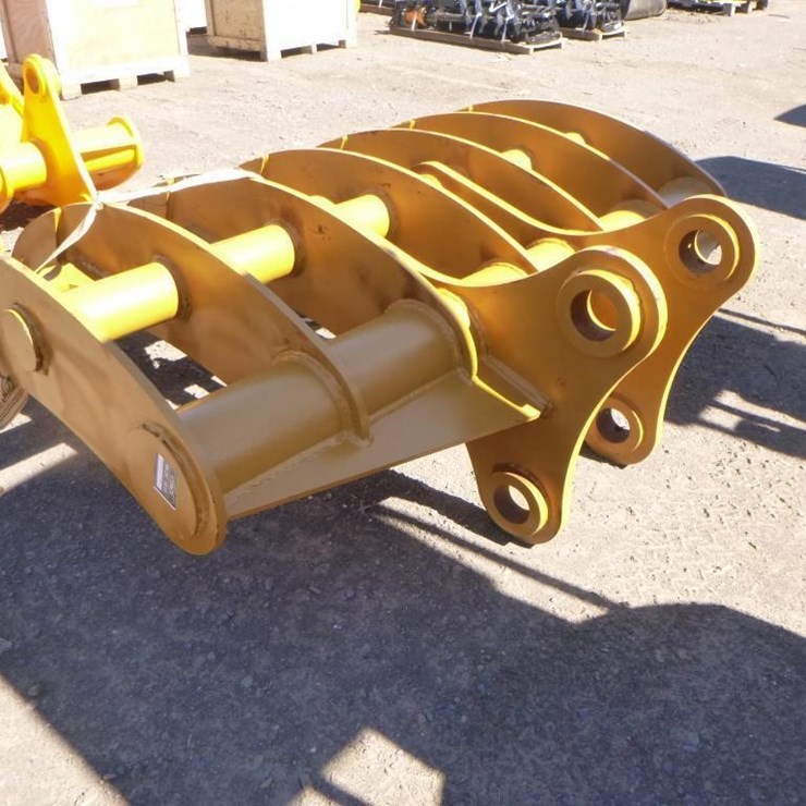 CATERPILLAR 320