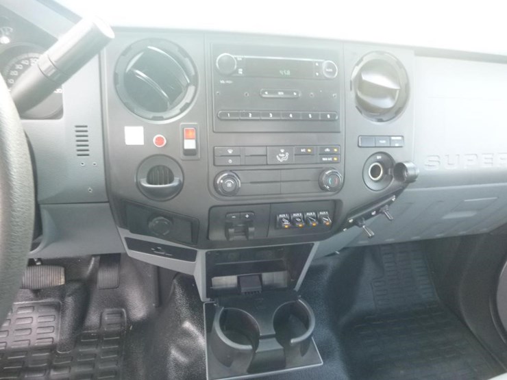 2012-ford-f450-image-19