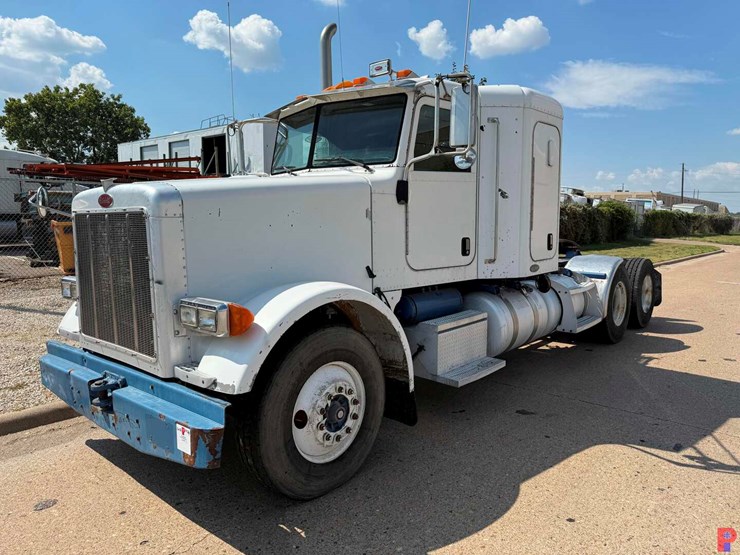 2006-peterbilt-378-image-8