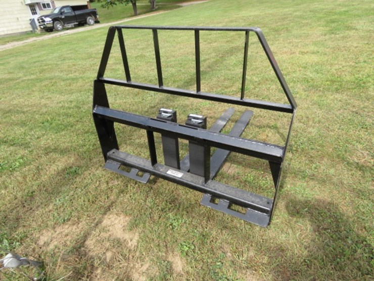 kivel-3500lb-48"-skidsteer-pallet-forks-image-2