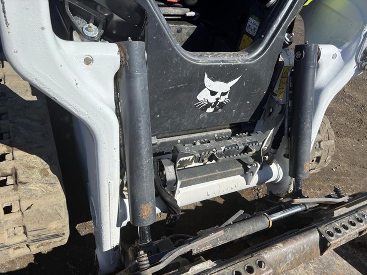 2024-bobcat-t66-image-12