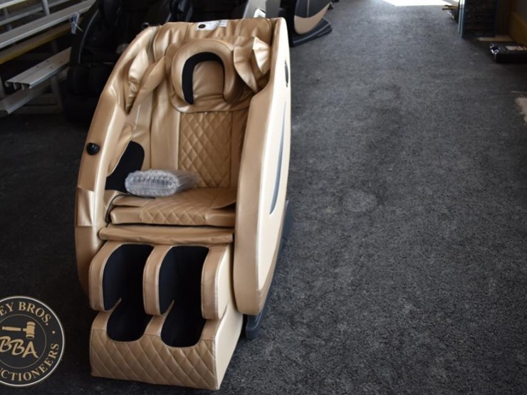 future-massage-chair-with-reclining-and-remote-control-features-image-1