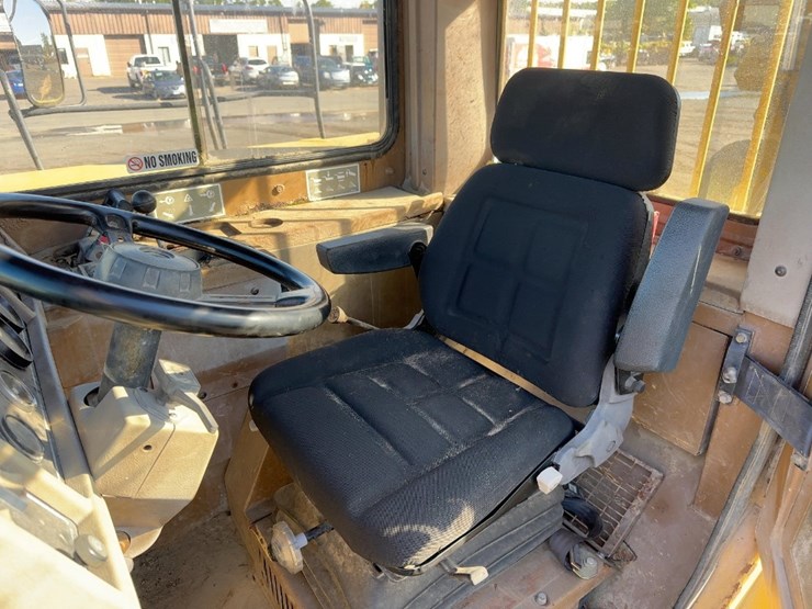 1995-caterpillar-d25d-image-27